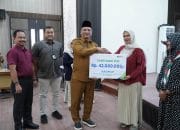 Pemkab Aceh Tamiang Salurkan Bantuan Usaha untuk Warga