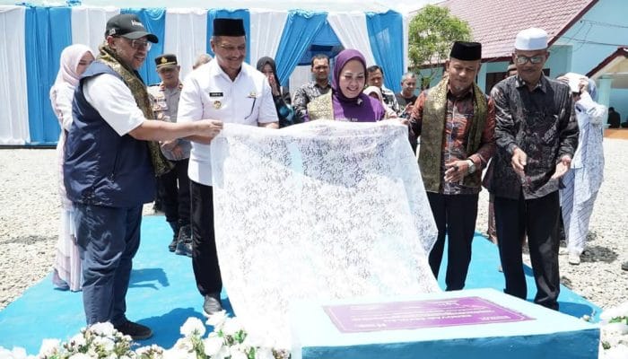 Bupati Armia Resmikan Pemulihan MIN 4 Aceh Tamiang