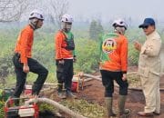 Prabowo Perintahkan Tambahan Helikopter Hadapi Karhutla Kalimantan