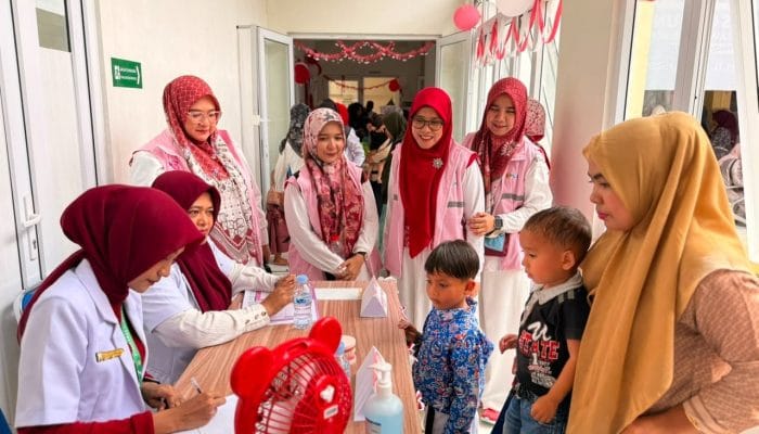 Srikandi PLN Aceh Gelar Pemeriksaan Kesehatan Gratis Ibu Balita