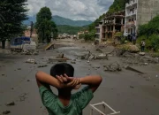 Longsor Gletser Diduga Picu Banjir Dahsyat Nepal