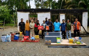 BPBD dan Dinsos Salurkan Bantuan Korban Kebakaran Aceh Barat