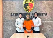 Takut Diburu Polisi, Wanita Pencuri Emas Menyerahkan Diri