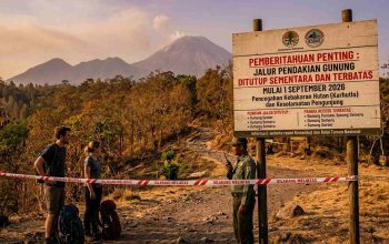 Kemenhut Tutup Jalur Pendakian Gunung Cegah Karhutla