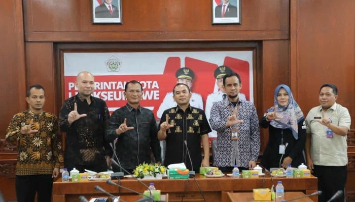 Wali Kota Lhokseumawe Luncurkan Qresto untuk Digitalisasi Pajak