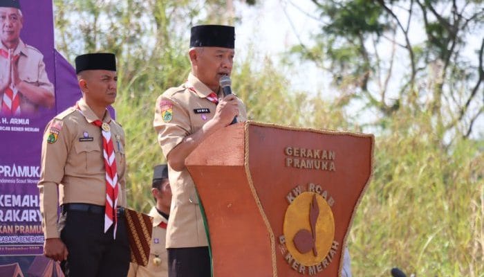 Wabup Armia Buka Perkemahan Wirakarya