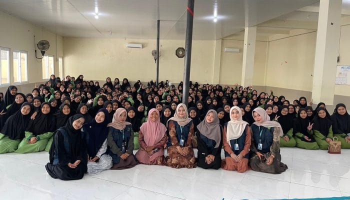 KKN Unaya Sosialisasikan Lingkungan Pesantren Aman di Aceh Besar