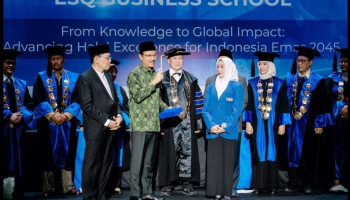Sempat Putus Sekolah, Putri Kini Raih Beasiswa Kuliah di UAG