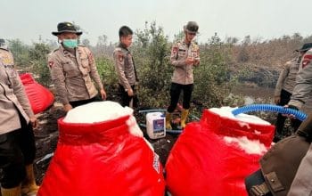 Polda Sumsel Kerahkan Drone dan X-Fire Padamkan Karhutla di OKI