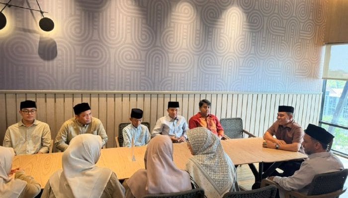 Bupati Aceh Besar Temui Kafilah MTQ Aceh di Semarang