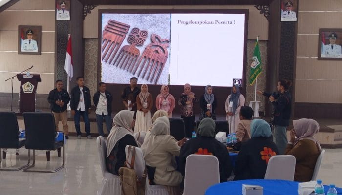 Ekraf Peduli Pulihkan Usaha Warga Terdampak Bencana Aceh