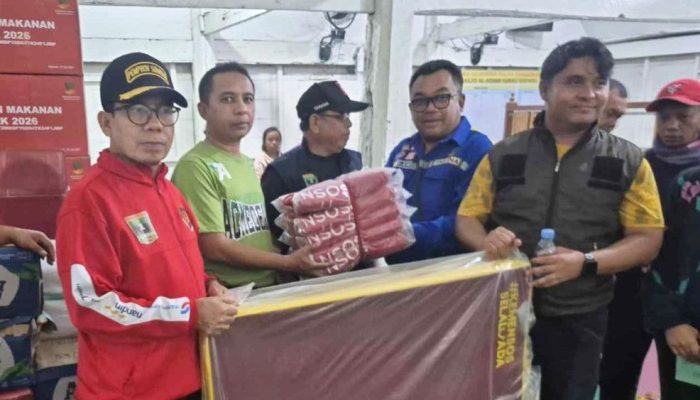Kemensos Penuhi Kebutuhan Dasar Korban Banjir Bandang Padang