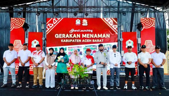 Pemkab Aceh Barat Luncurkan Gerakan Menanam
