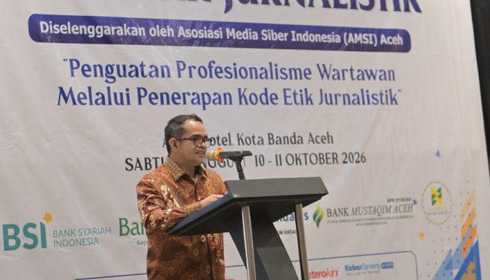 Plt Sekda Aceh Buka Pelatihan Kode Etik Jurnalistik