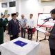 Mualem Lantik Taufik sebagai Pejabat Sekda Aceh di Medan