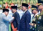 Prabowo Anugerahkan Bintang Mahaputera kepada Tujuh Tokoh TNI