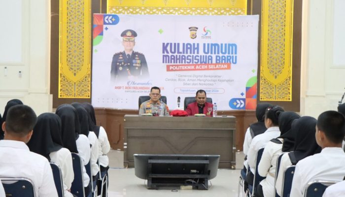 Kapolres Aceh Selatan Bekali Mahasiswa Hadapi Tantangan Digital